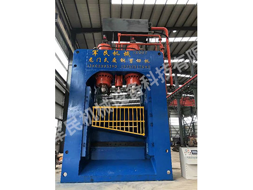 1800 tons