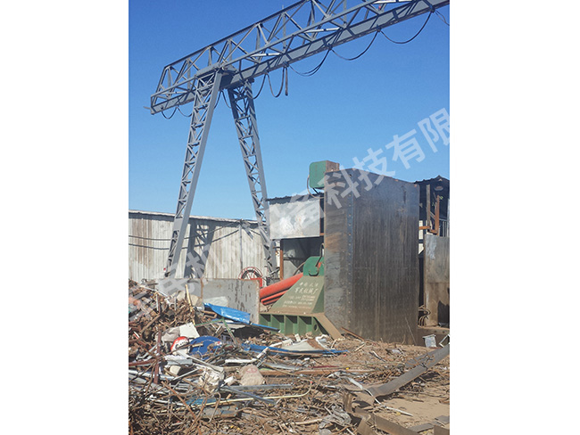 金属液压打包机使用实景
