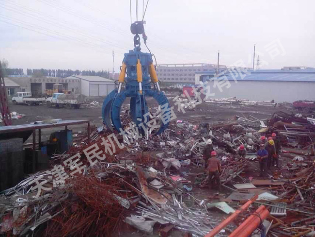 锯末玉米骨打包机客户实景